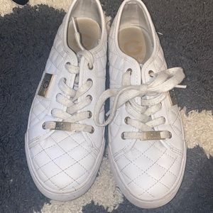 By guess tennis shoes